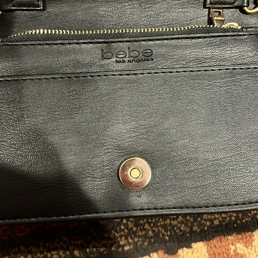 Bebe Y2K crossbody purse quilted puffer crossbody bag - Picture 4 of 7